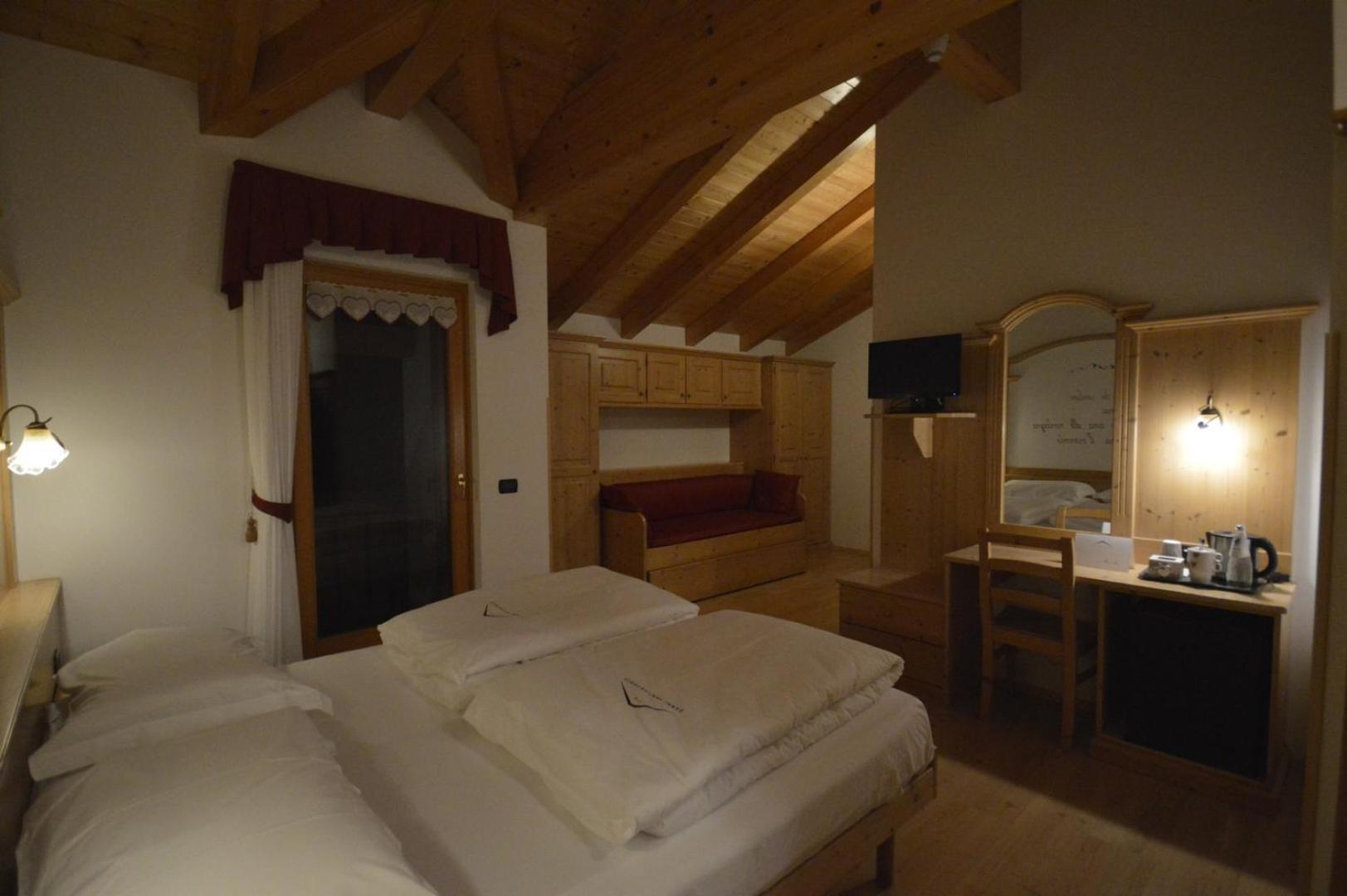 Hotel Garni Sant'Antonio Con Spa Madonna Exterior foto