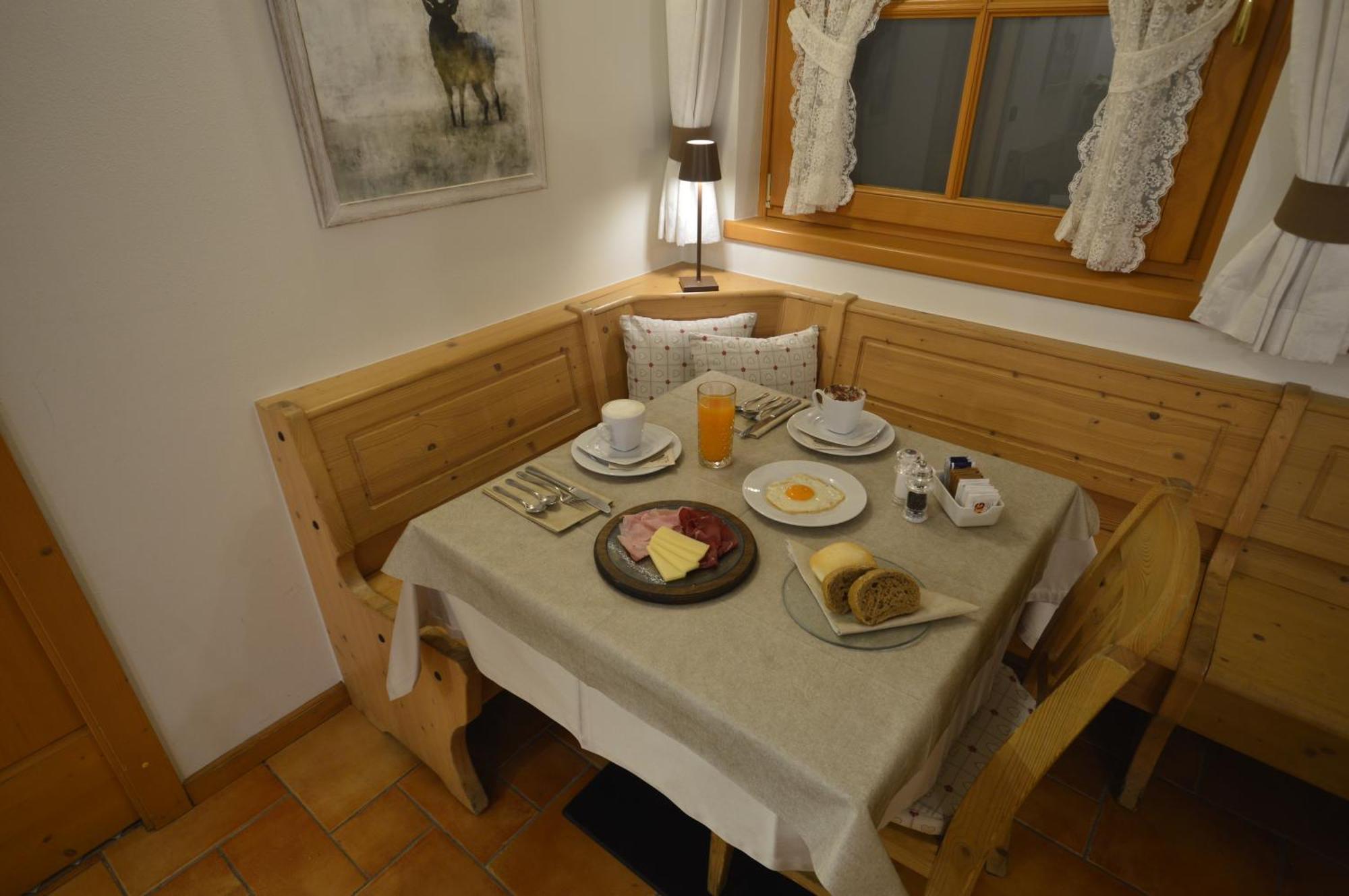 Hotel Garni Sant'Antonio Con Spa Madonna Exterior foto