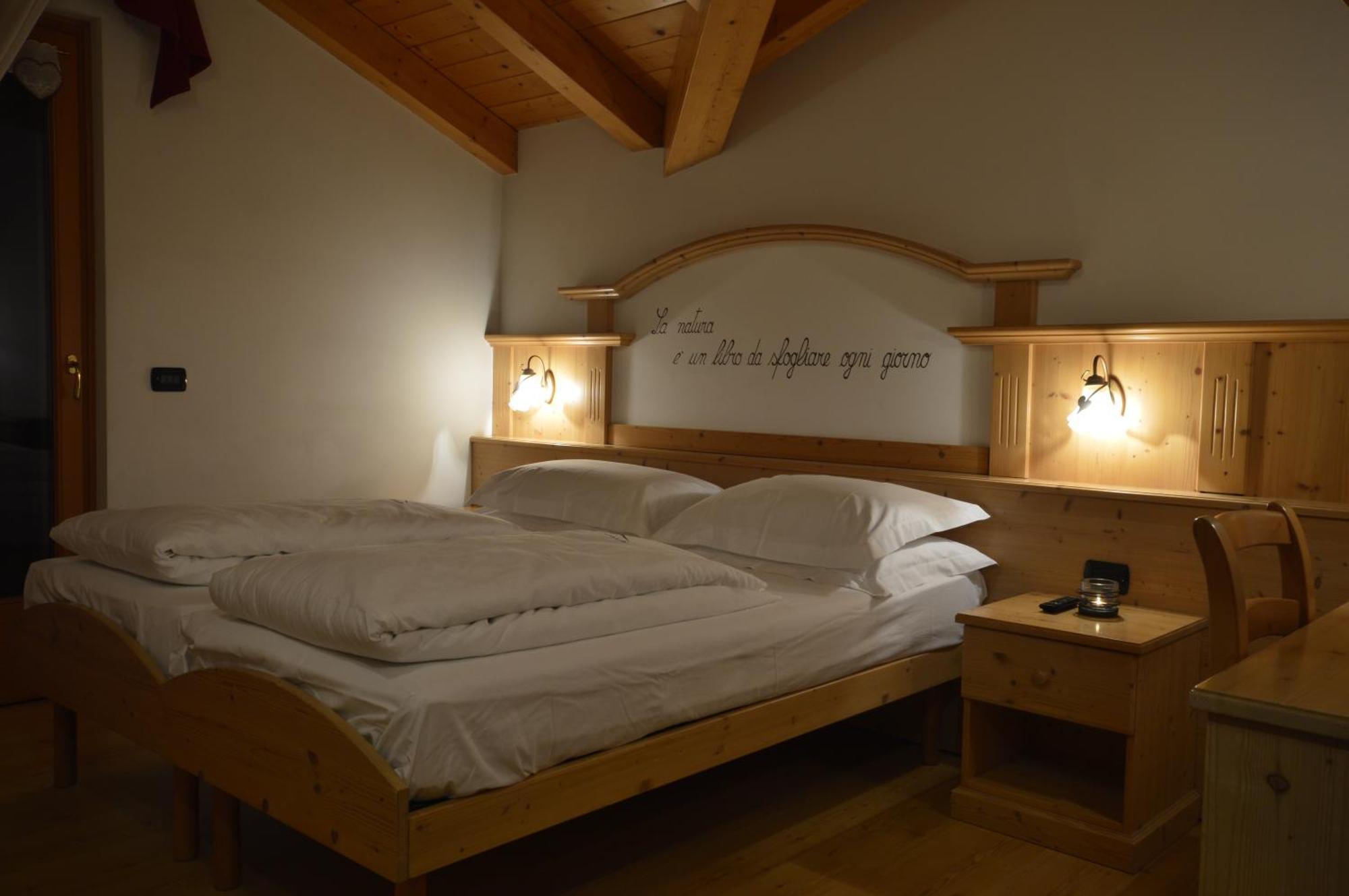 Hotel Garni Sant'Antonio Con Spa Madonna Exterior foto